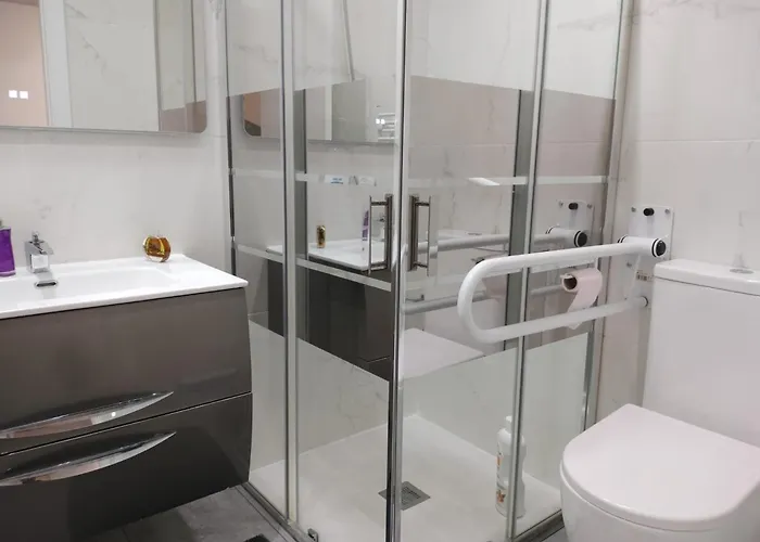 Unica 3* San Sebastian